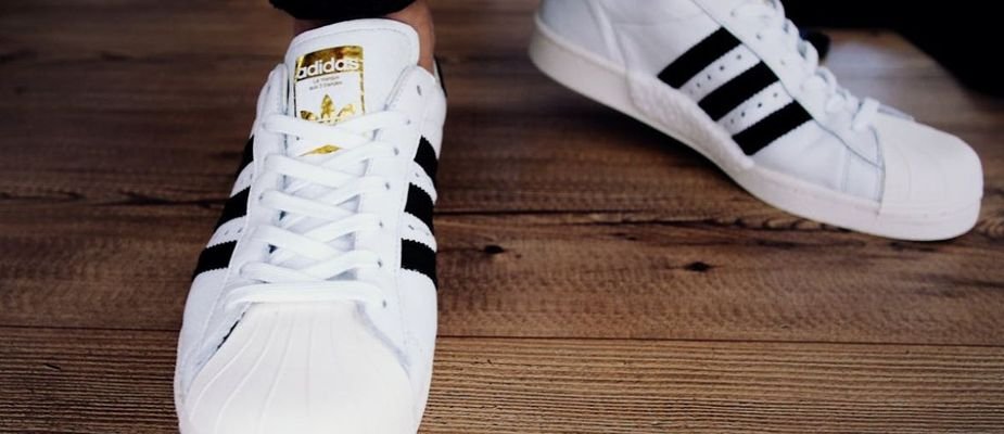 Como limpar tênis branco - Dezzato!