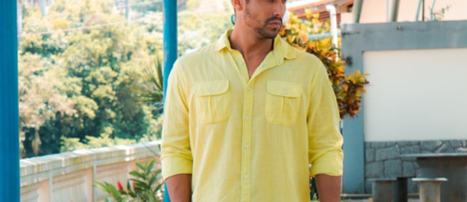 Como saber se a camisa é confortável antes de comprar?